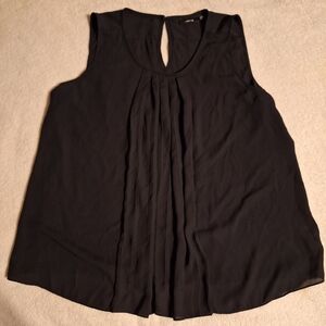 Elegant Black Sleeveless Top